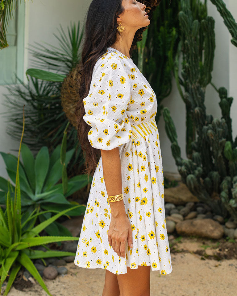 Yellow Daisy Day Dress DRESSES Em and Shi