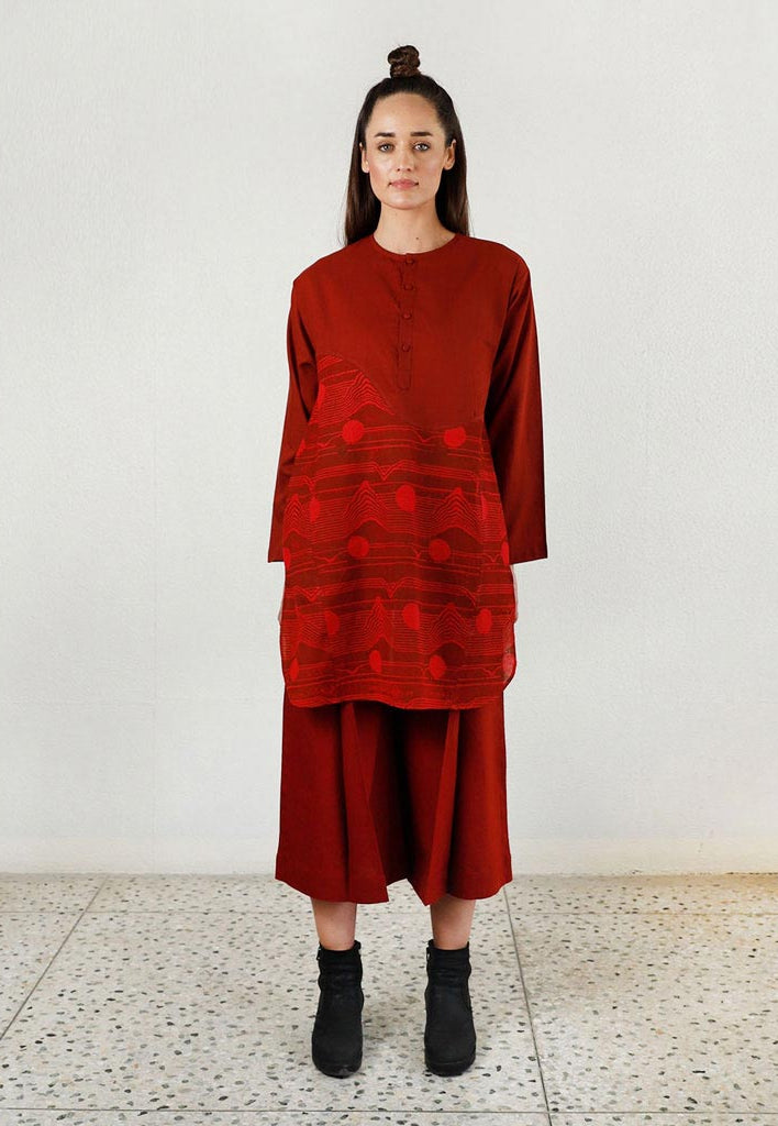 Cherry Red Moon Top TOPS Rias Jaipur