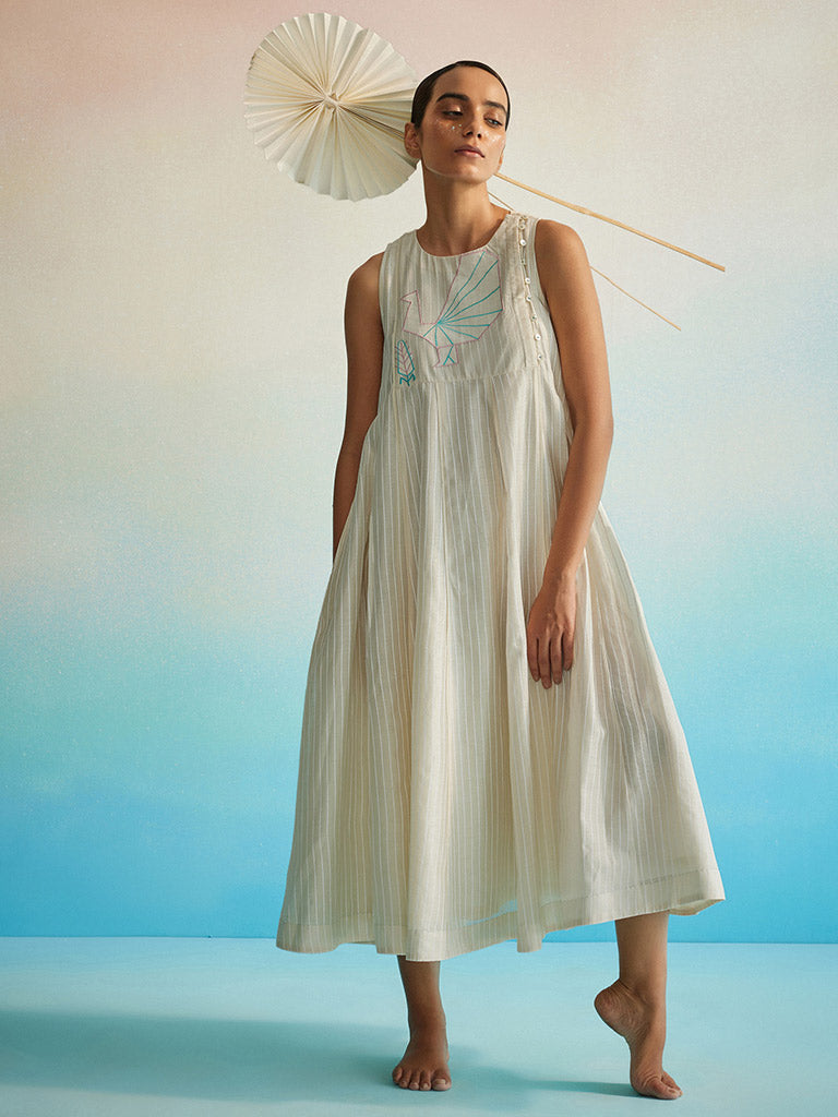 Utsuroi Halter Dress DRESSES Ahmev