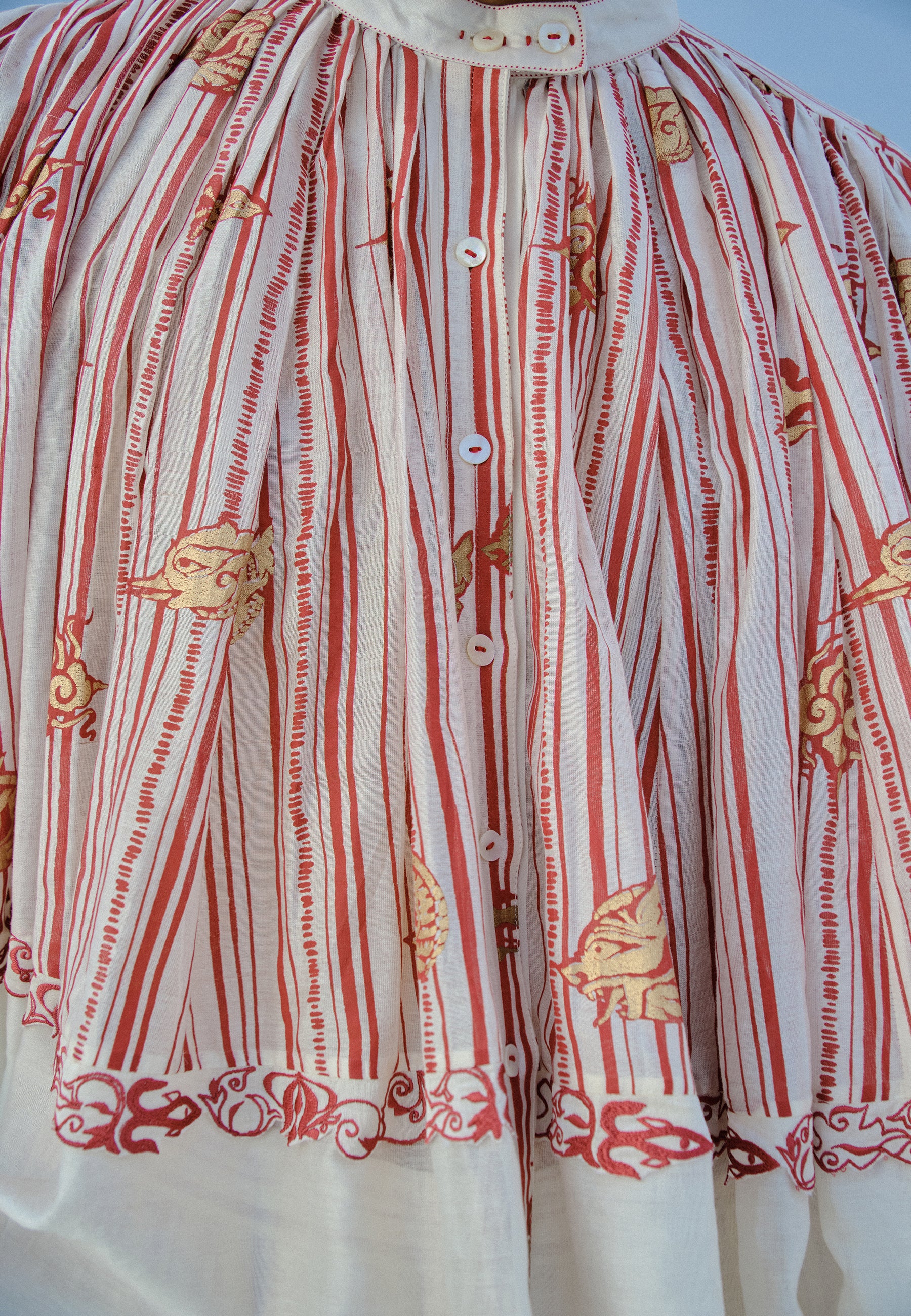 Htet Gathered Top TOPS Ahmev