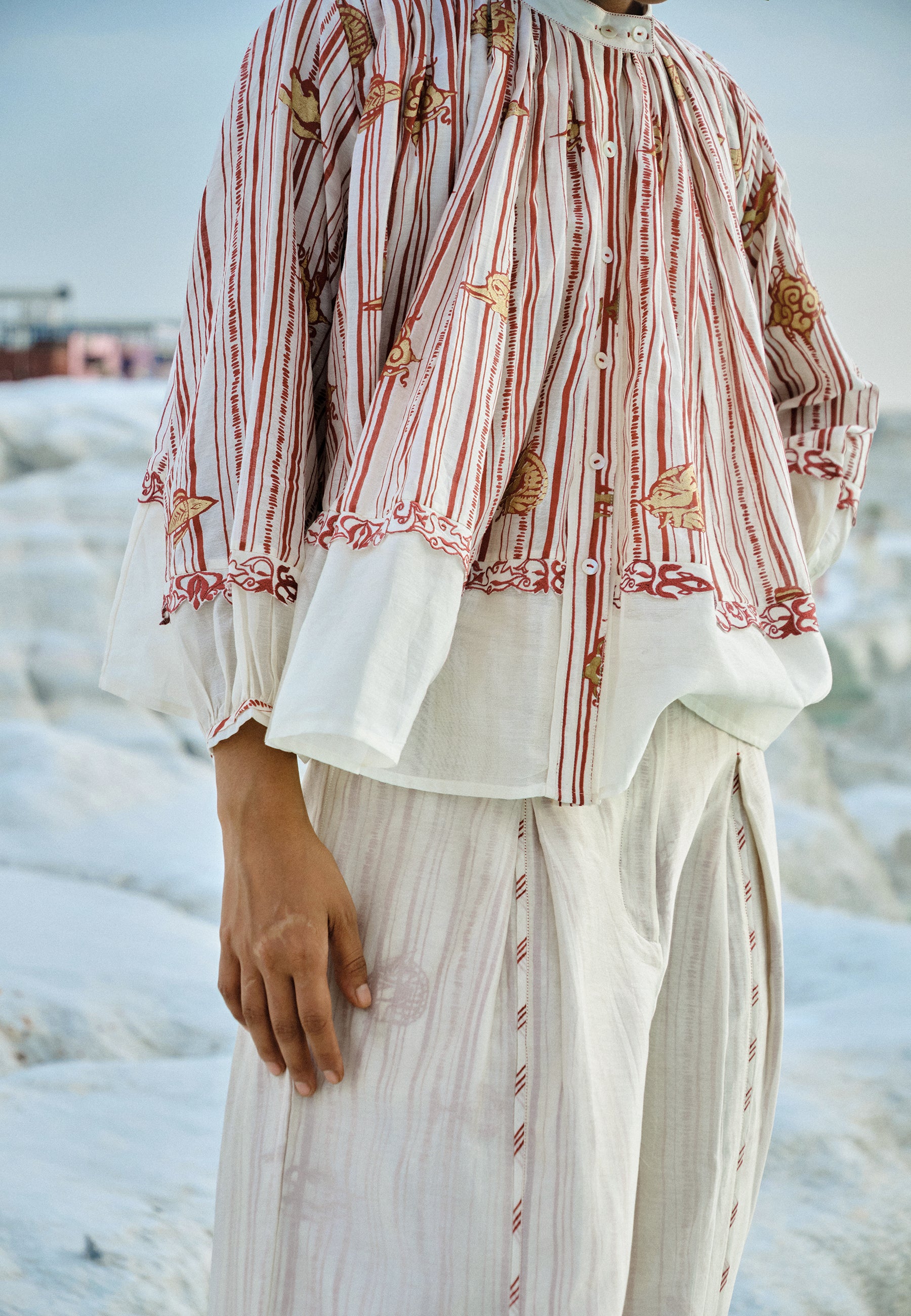 Htet Gathered Top TOPS Ahmev