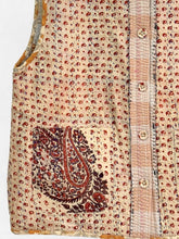 Load image into Gallery viewer, Mizumi Vest
