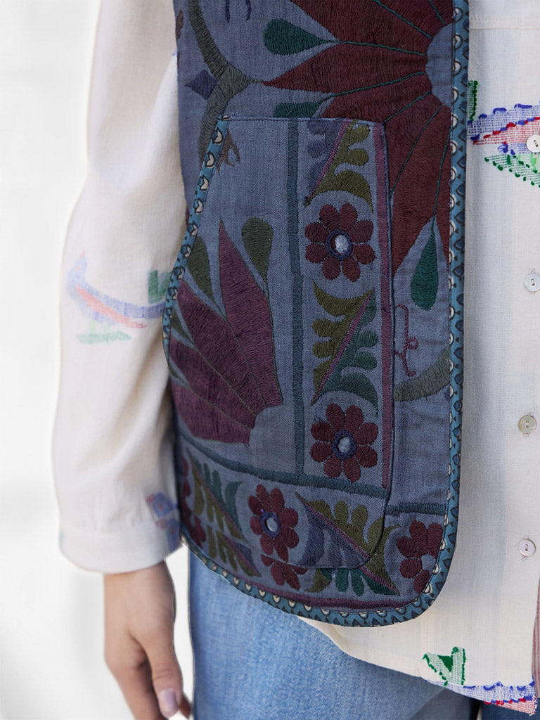 Naz Waistcoat JACKETS IKKIVI