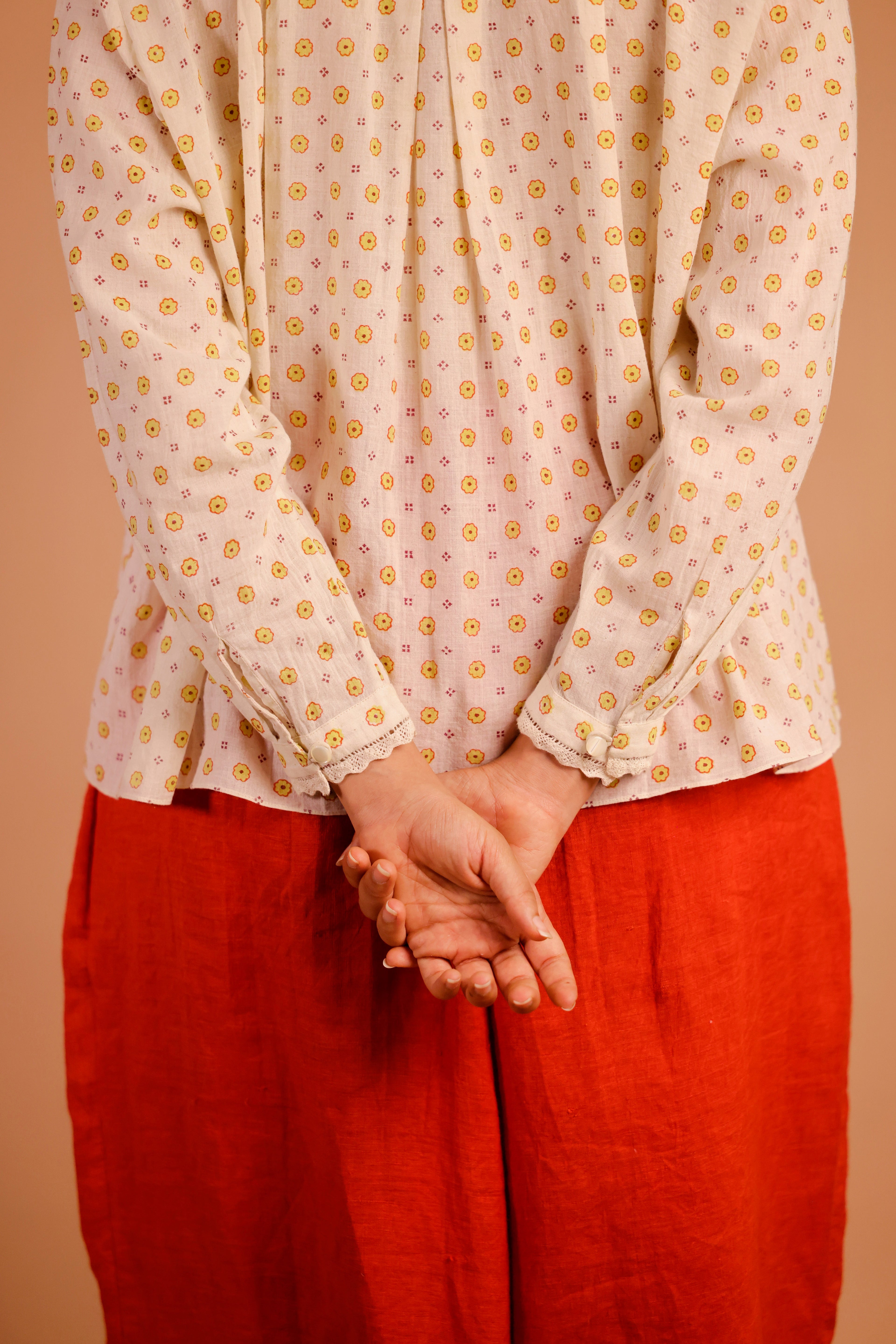 Pocket Full of Posies Shirt TOPS IKKIVI