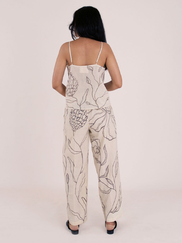 Full Bloom Top TOPS IKKIVI   