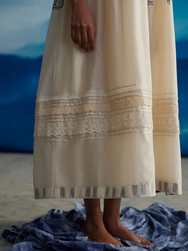 Erica Quilted Yoke Dress DRESSES Ahmev   