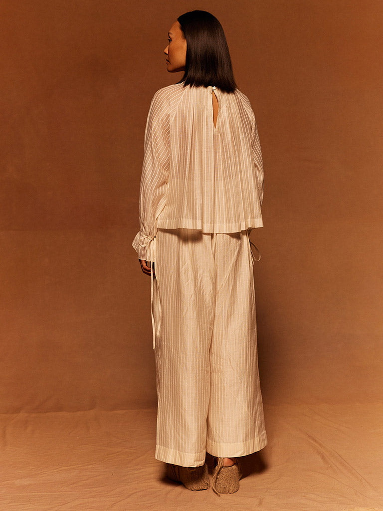 Oru Box Pleat Top TOPS Ahmev