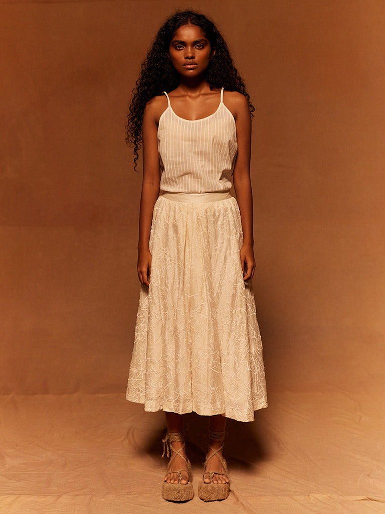 Muryo Emroidered Skirt BOTTOMS Ahmev