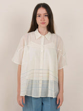 Load image into Gallery viewer, White Swan Shirt TOPS IKKIVI   
