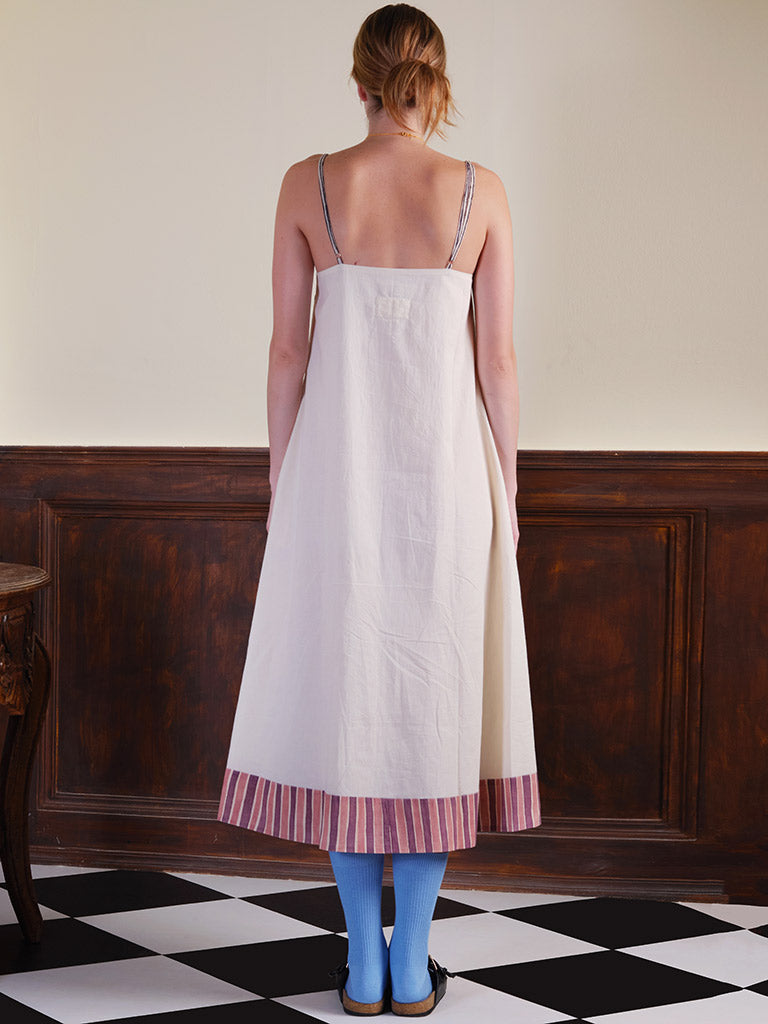 Lost In The Meadow Dress DRESSES IKKIVI