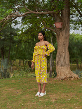 Load image into Gallery viewer, Hawaiin Off Shoulder Top TOPS Khajoor   
