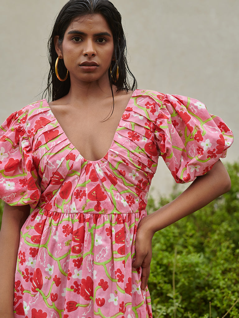 Le Blush Fleur Pleated Midi Dress DRESSES Khajoor   