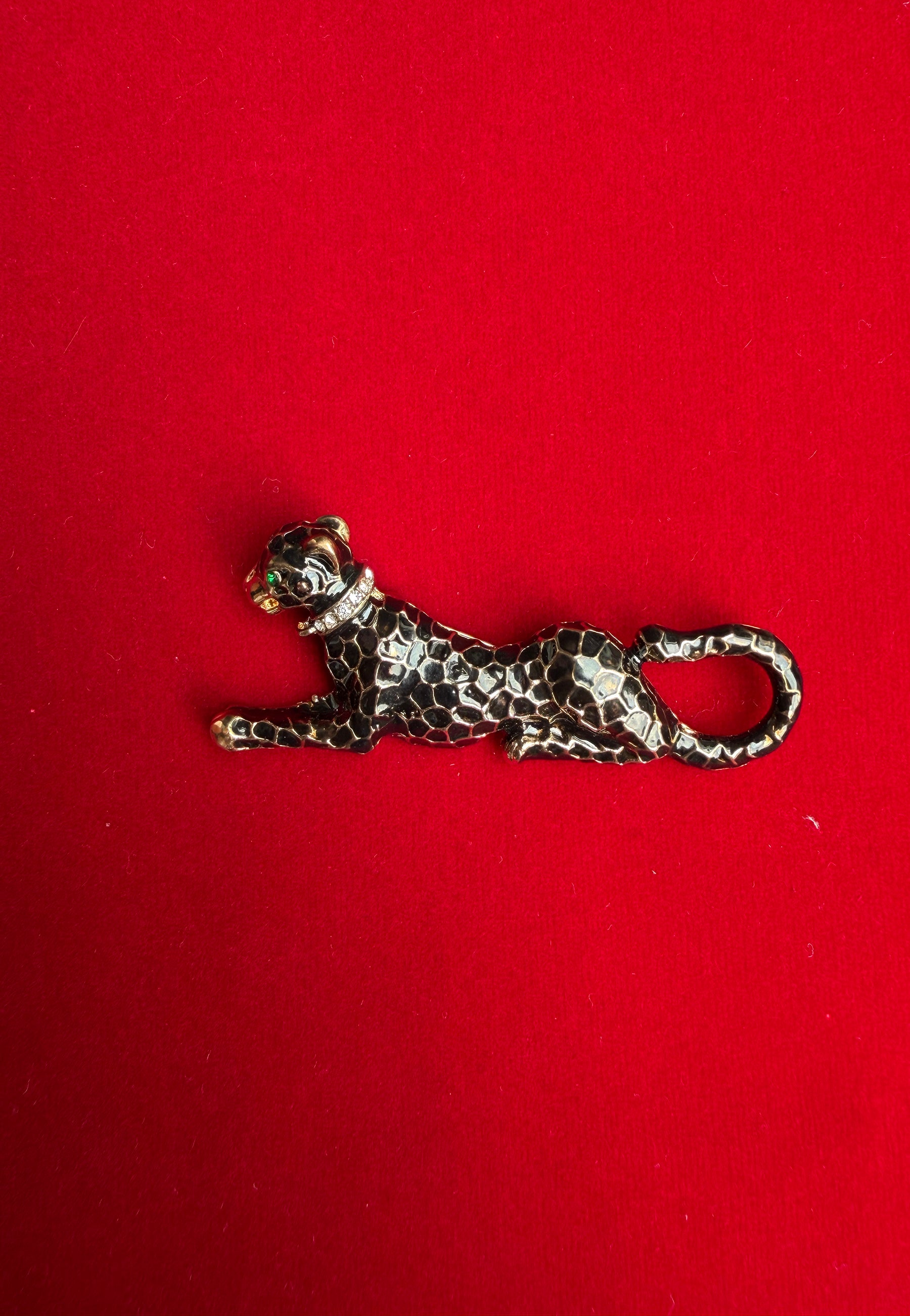 Bling On Spot Brooch ACCESSORIES IKKIVI