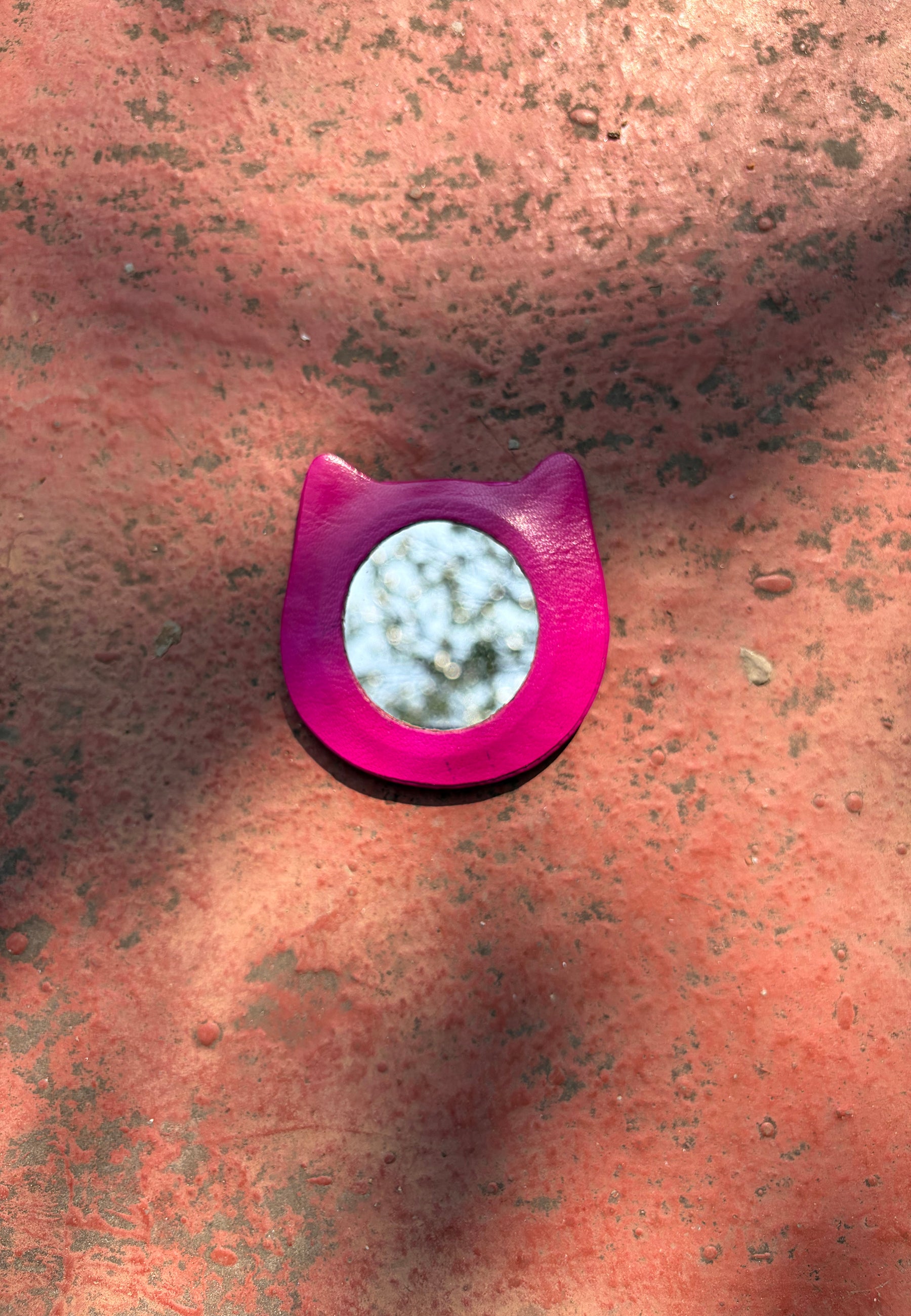 Meow Meow On the Wall Hand Mirror ACCESSORIES IKKIVI