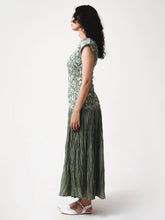 Load image into Gallery viewer, Cicily Dress DRESSES IKKIVI
