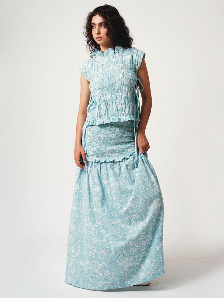 Iris Blue Top TOPS IKKIVI