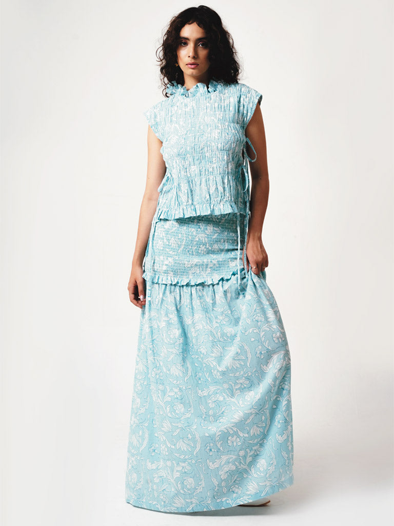 Iris Blue Top TOPS IKKIVI