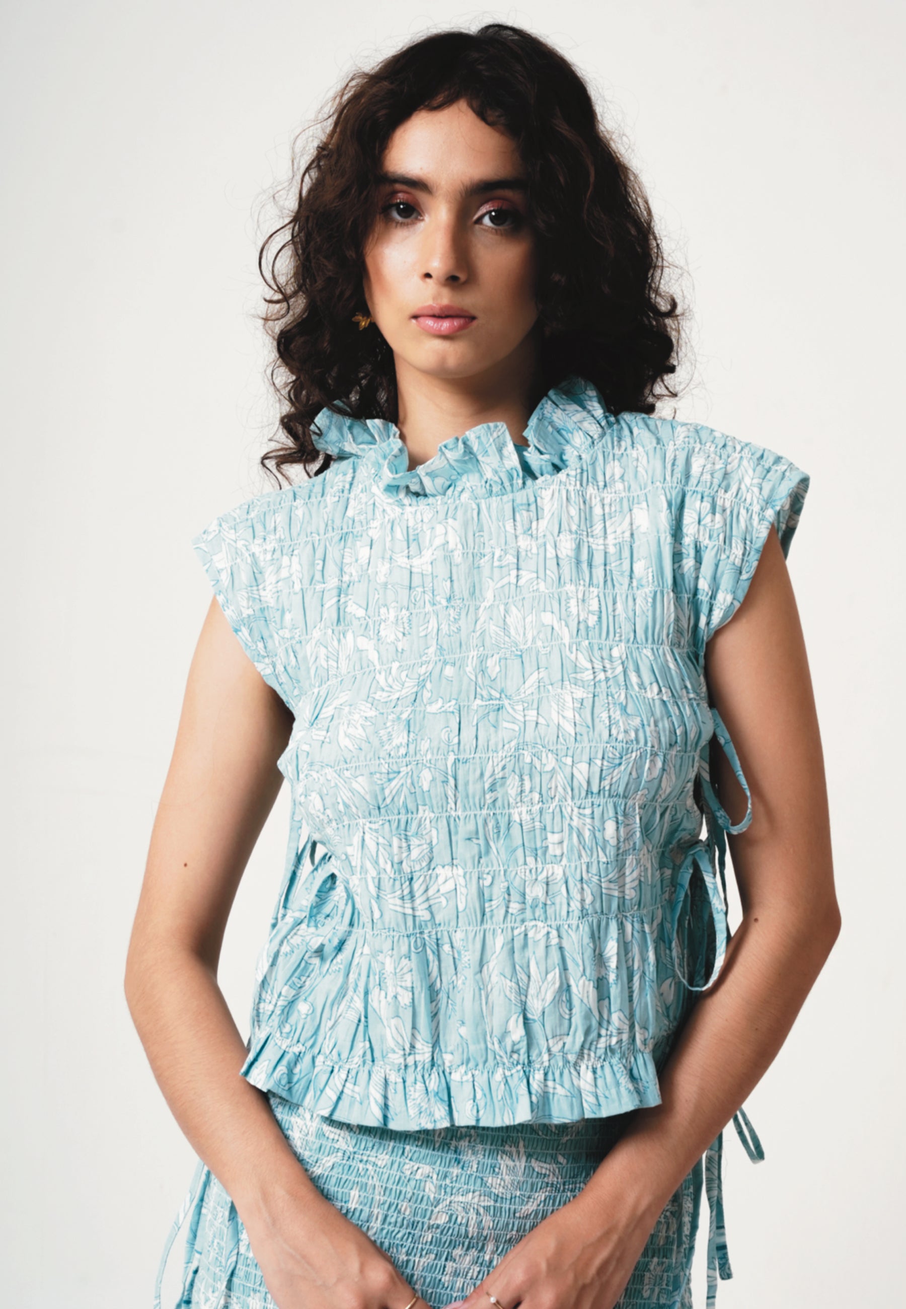 Iris Blue Top TOPS IKKIVI