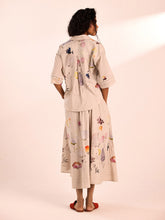 Load image into Gallery viewer, Oat Bloom Skirt BOTTOMS KHARA KAPAS
