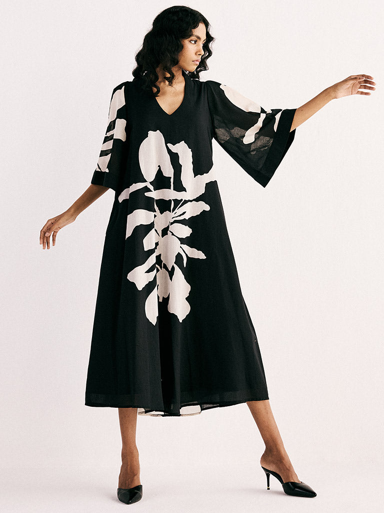 Blanc Charms Dress DRESSES KHARA KAPAS   