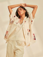 Blossom Cape JACKETS KHARA KAPAS   