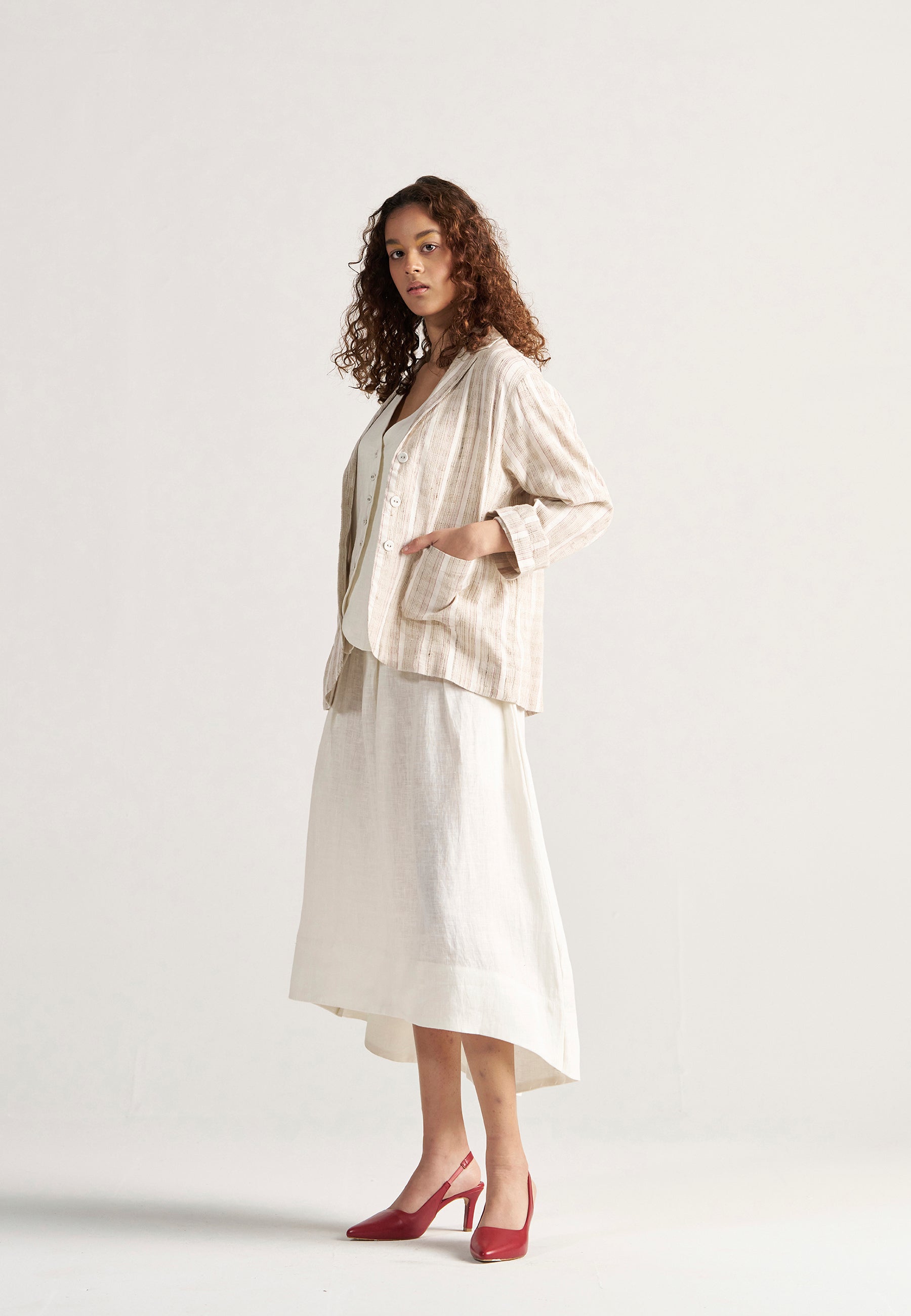 Tea Room Organic Blazer JACKETS IKKIVI