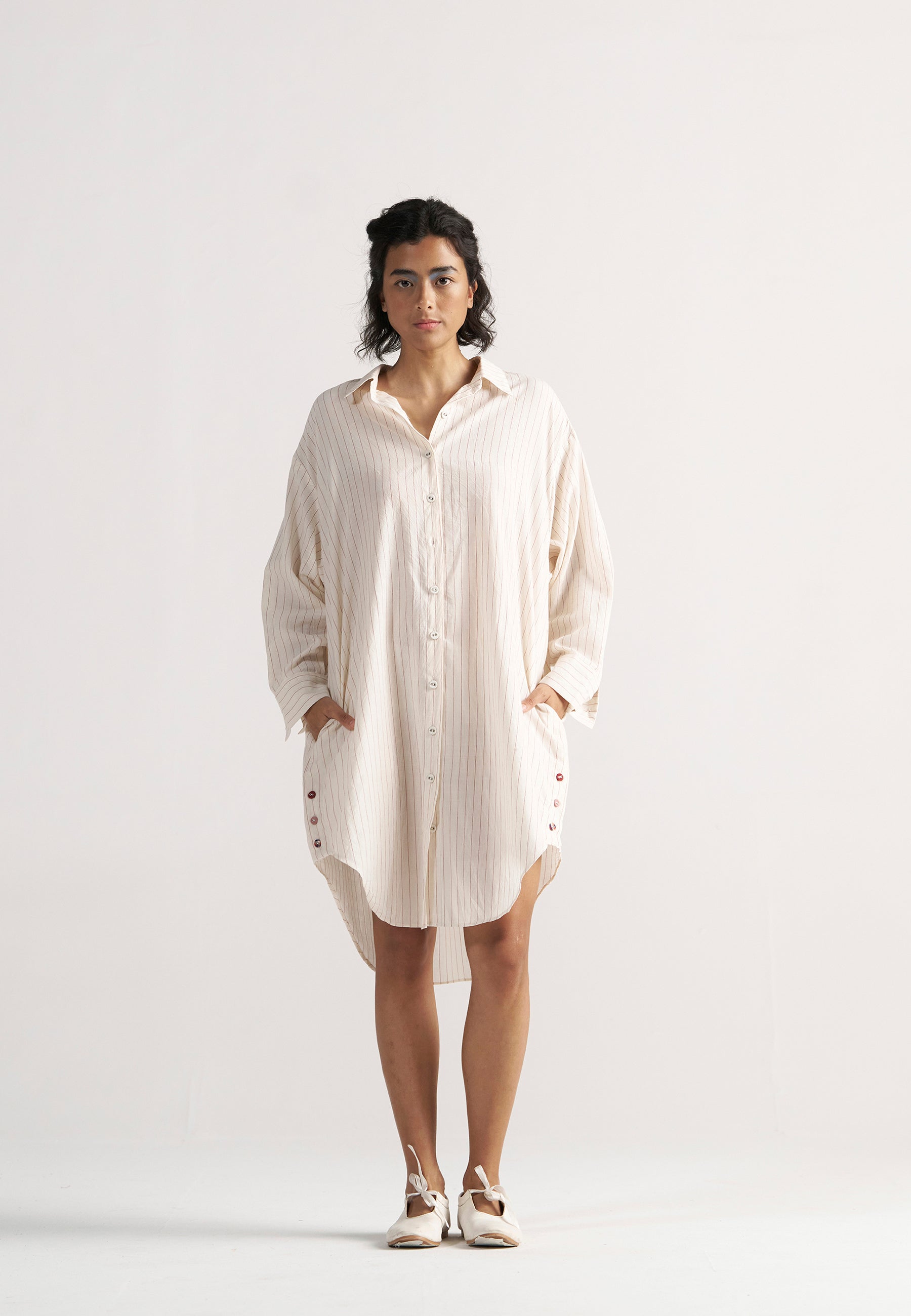Sunday Classic Old Page Shirt TOPS IKKIVI