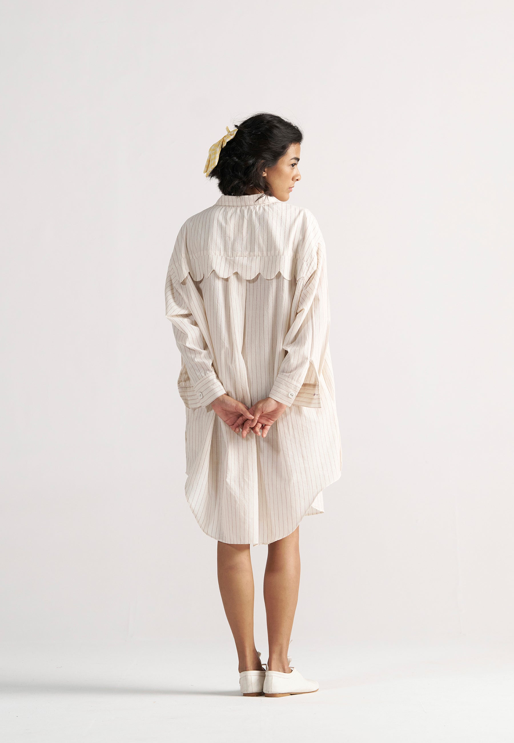 Sunday Classic Old Page Shirt TOPS IKKIVI