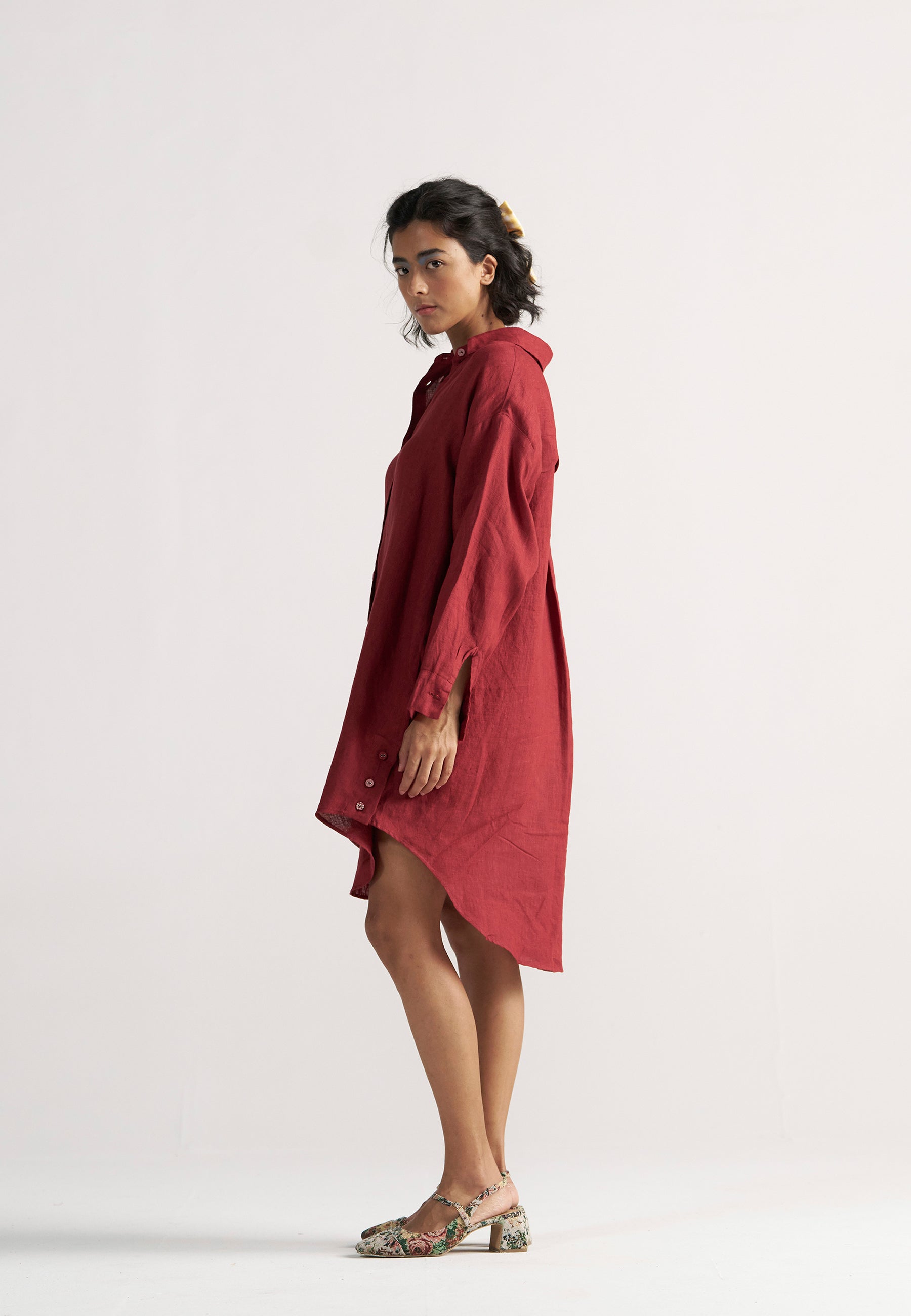 Sunday Classic Crimson Shirt TOPS IKKIVI