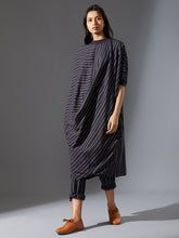 Load image into Gallery viewer, Cowl Tunic With Ribbed Collar DRESSES Mati
