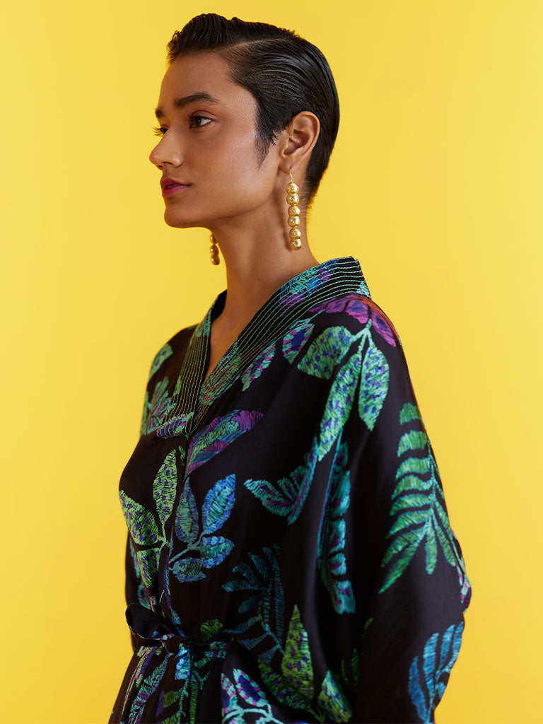 Black Jungle Kaftan JACKETS IKKIVI   