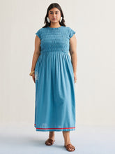 Load image into Gallery viewer, The Azure Maxi Dress DRESSES SUI
