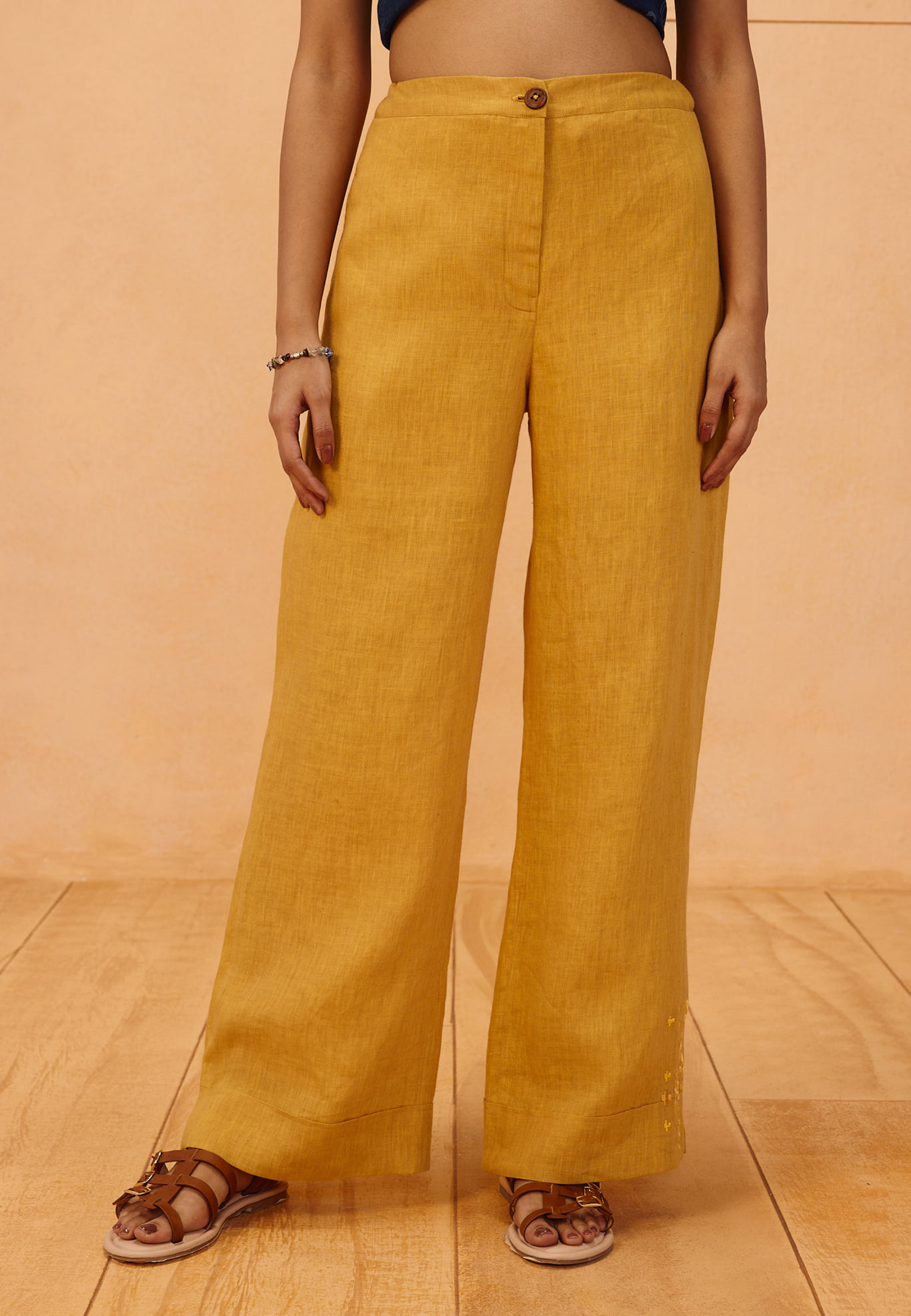 The Ghar Linen Trousers BOTTOMS SUI