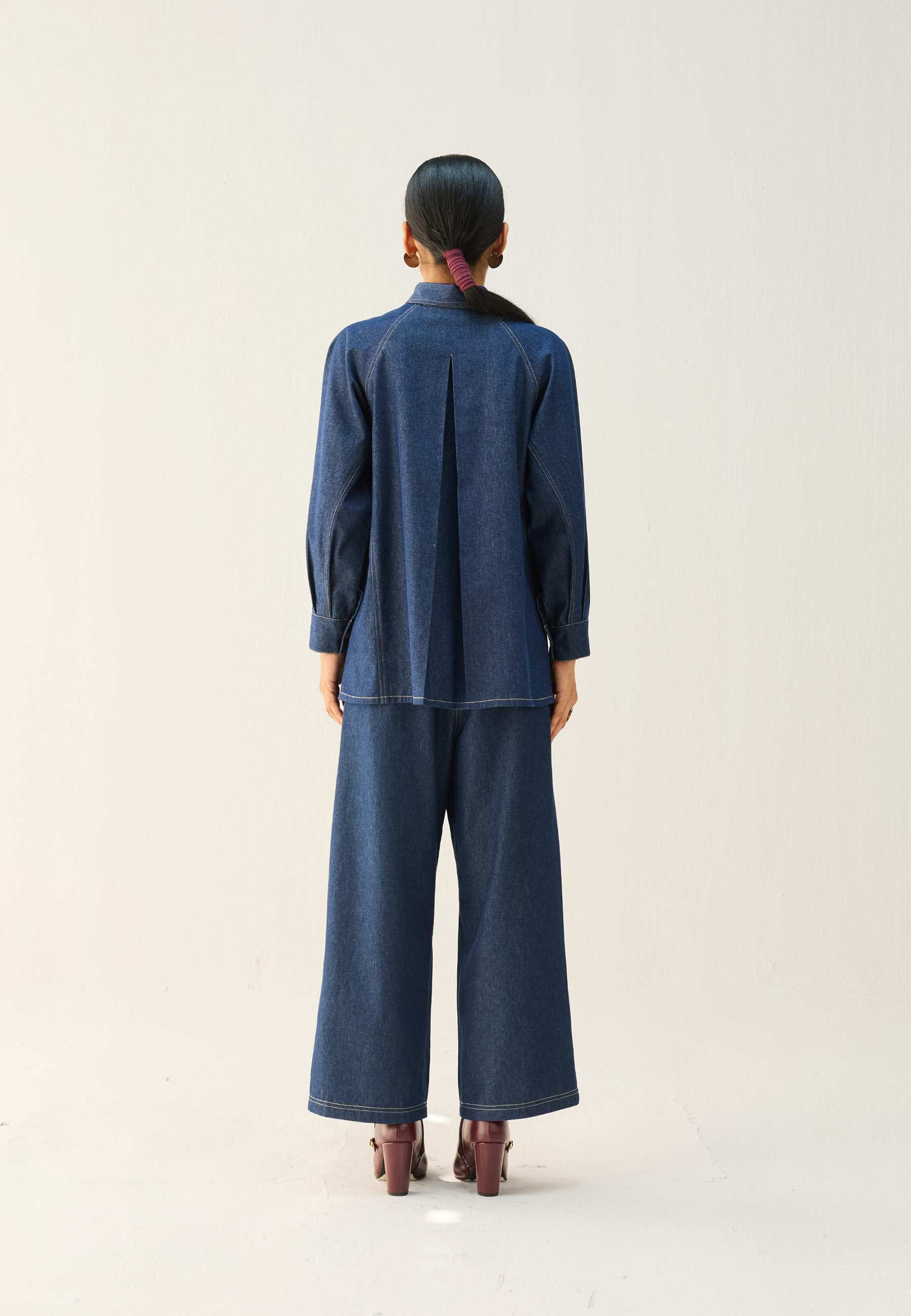 The Wave Sustainable Denim Shirt TOPS SUI