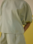 Under The Sunshine Top TOPS SUI