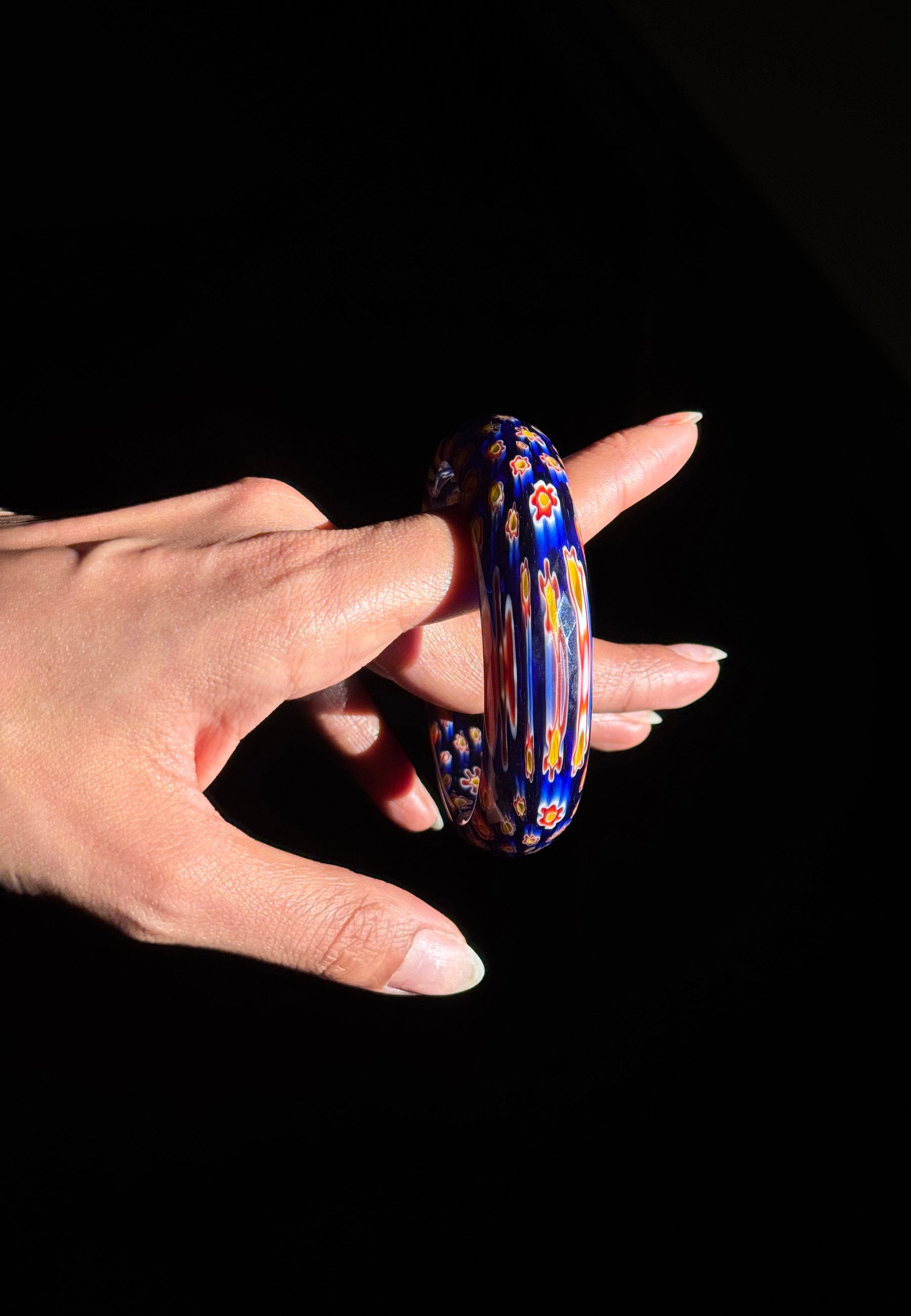 Crystal Cut Floral Red Blue Bangle ACCESSORIES IKKIVI