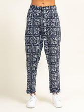 Load image into Gallery viewer, Waris Printed Pants BOTTOMS Doodlage   
