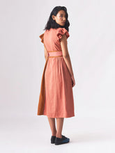 Load image into Gallery viewer, Darlene DRESSES IKKIVI
