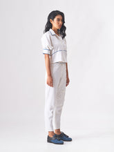 Load image into Gallery viewer, Luna Crop Shirt TOPS IKKIVI
