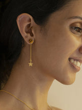 Load image into Gallery viewer, Freya Star Chain Earrings JEWELLERY Noyra   
