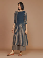 Load image into Gallery viewer, Striped RE pants BOTTOMS Mati   
