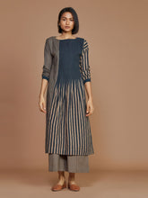 Load image into Gallery viewer, Striped RE pants BOTTOMS Mati   
