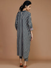 Load image into Gallery viewer, Ribbed Cowl Striped Tunic TOPS Mati   
