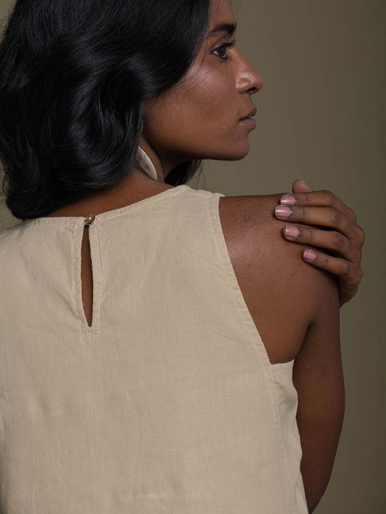 Reading Tea Leaves DRESSES Reistor   