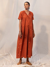 Load image into Gallery viewer, Pomona DRESSES KHARA KAPAS   
