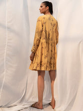 Load image into Gallery viewer, Tessa DRESSES KHARA KAPAS   
